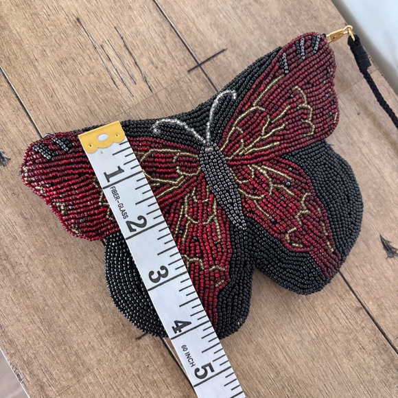 Vintage Neiman Marcus Red and Black Beaded Butterfly Petite Evening Bag - Picture 16 of 17